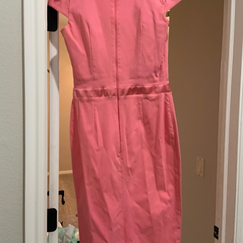 Adorable blush dress European fit really size6-8